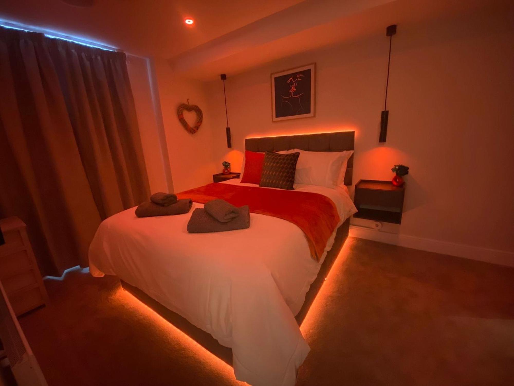 Luxury 1 Bedroom Apartment - Rock Mill 14 Stony Middleton Dış mekan fotoğraf